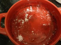 新砂锅防漏水？米汤煮煮堵砂眼！