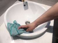 每日清洁习惯？台面随手擦干净！