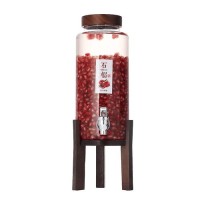 玻璃瓶酿果酒？用「保鲜膜封盖」发酵